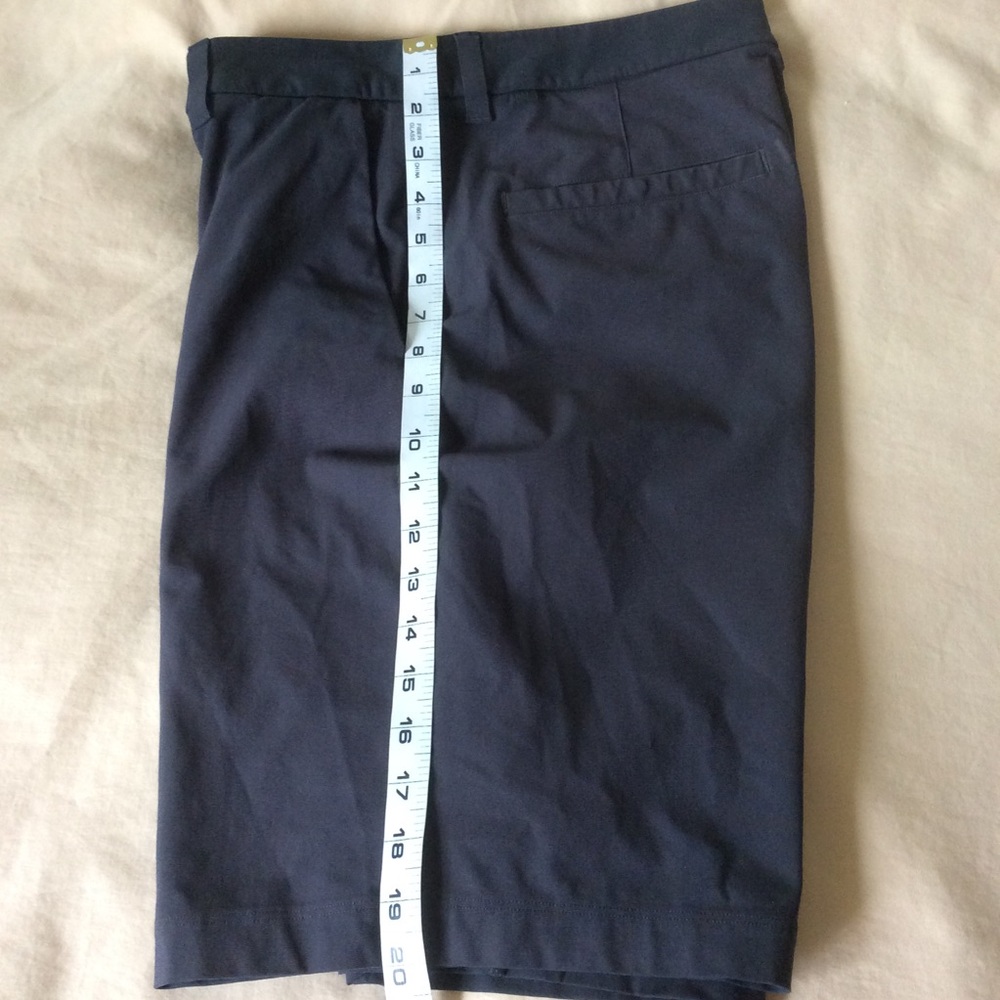 Lululemon Men’s Dark Gray Commissioner Shorts W32” INS 11” Activewear - Picture 11 of 12